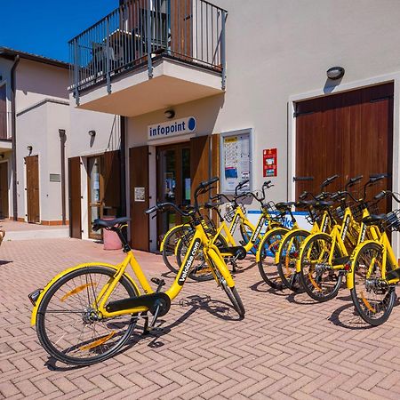 Apartment In Peschiera Del Garda 22085 Exterior foto